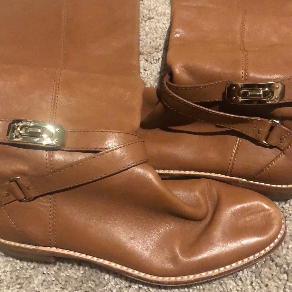 Riding boots